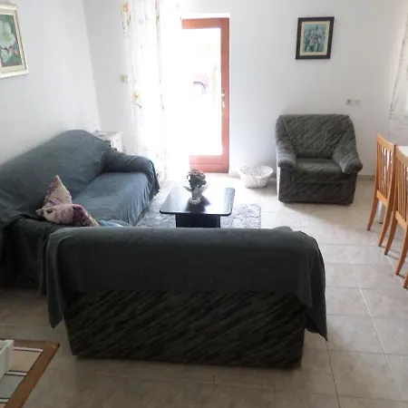 With Parking Space - 15544 Apartmán Vodice