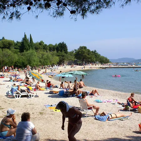 With Parking Space - 15544 아파트 보디체