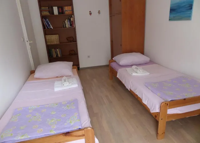 Apartment With Parking Space - 15544 Vodice